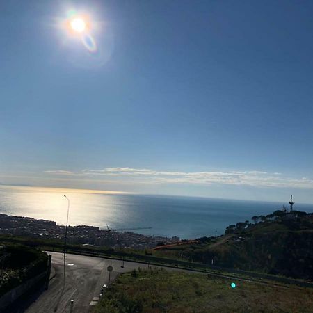 B&b Panoramica 33 Salerno Exterior foto